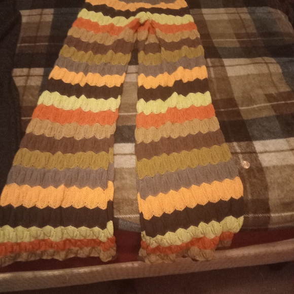 Dress and pants - Picture 2 of 6